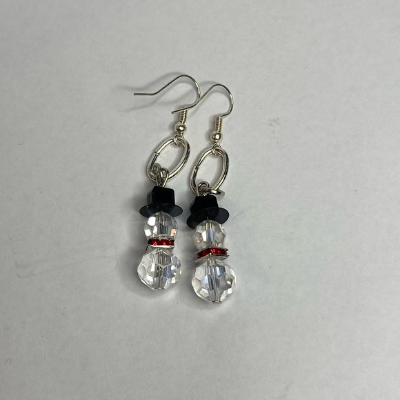 Clear acrylic snowmen earrings - Picture 5 of 6